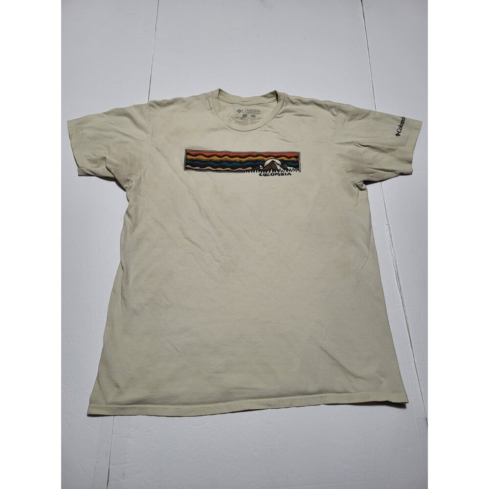 (#L6)Columbia Sportswear Company  Graphic T Shirt Cream Color Size Men's XL